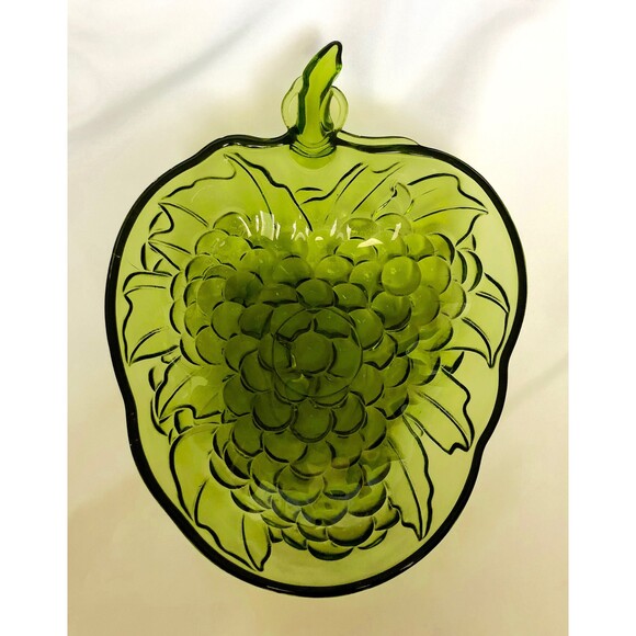 VINTAGE INDIANA GLASS Salad/Serving Bowl, Strawberry Shaped, GORGEOUS - Picture 10 of 10